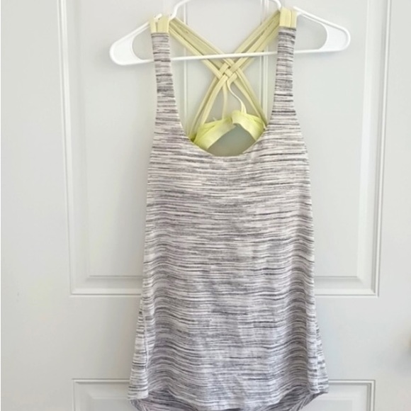 Lululemon Slay The Studio 2-In-1 Tank - Picture 2 of 5